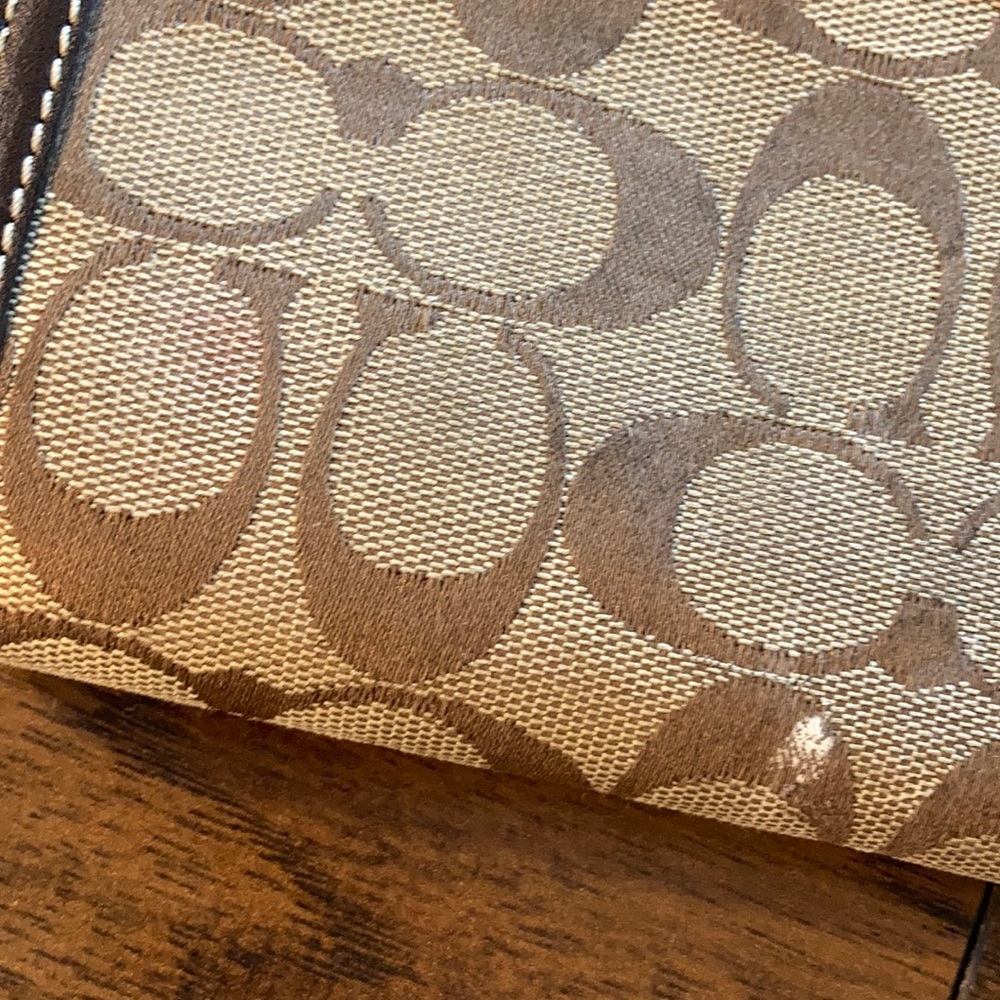 Coach Tan Logo Wallet - Picture 8 of 9